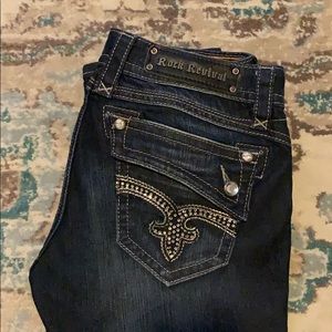Rock revival jeans like new, no missing stones